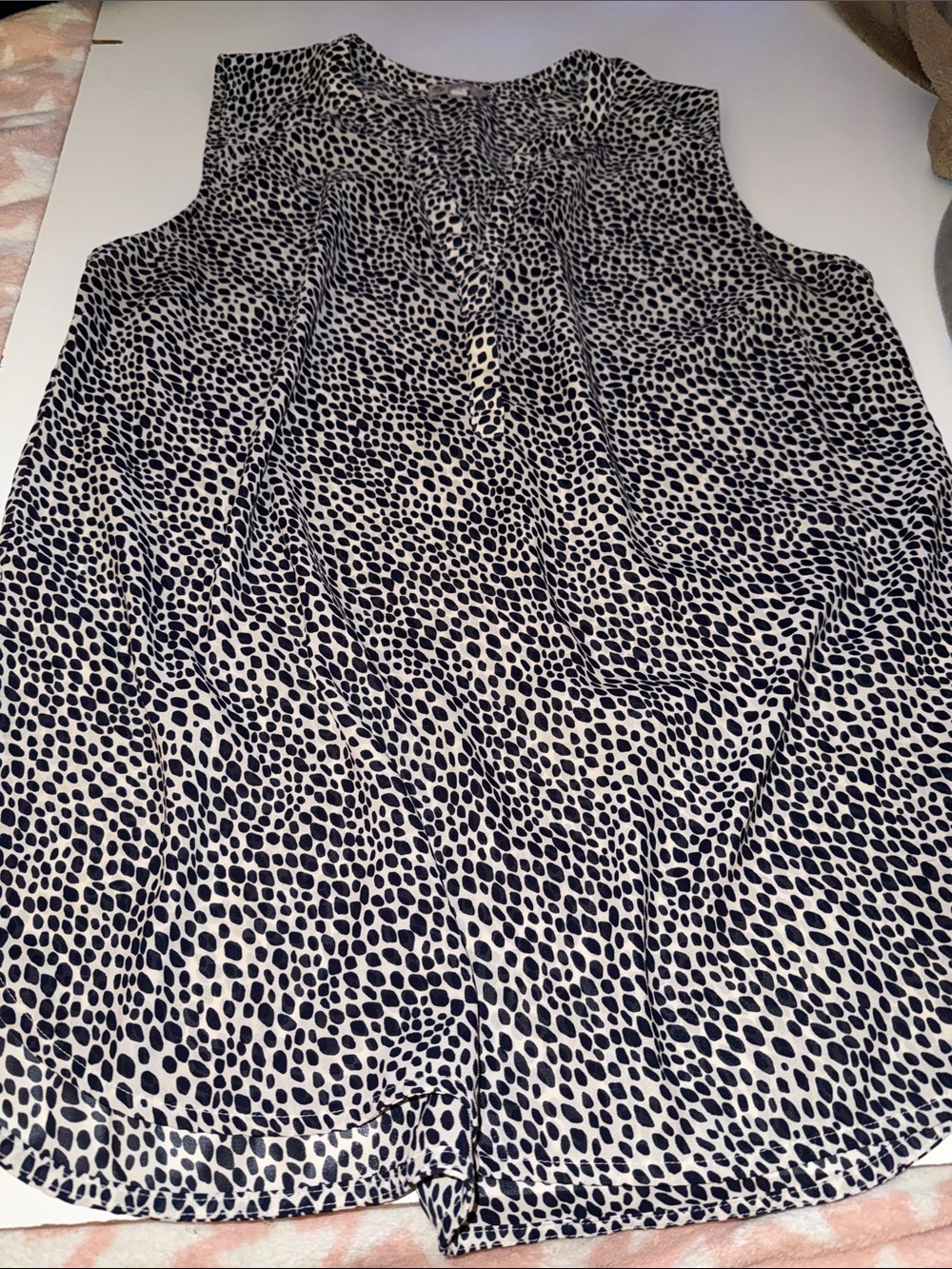 Lila Rose Black and White Sleeveless Dotted Blouse